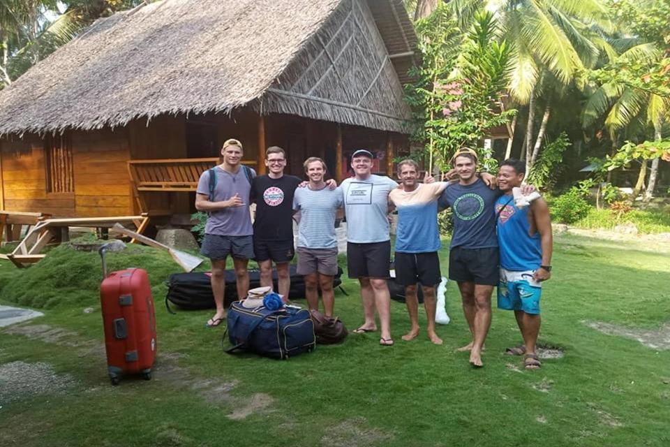 Mentawai Ebay Playground Surfcamp Villa Masokut Exteriör bild